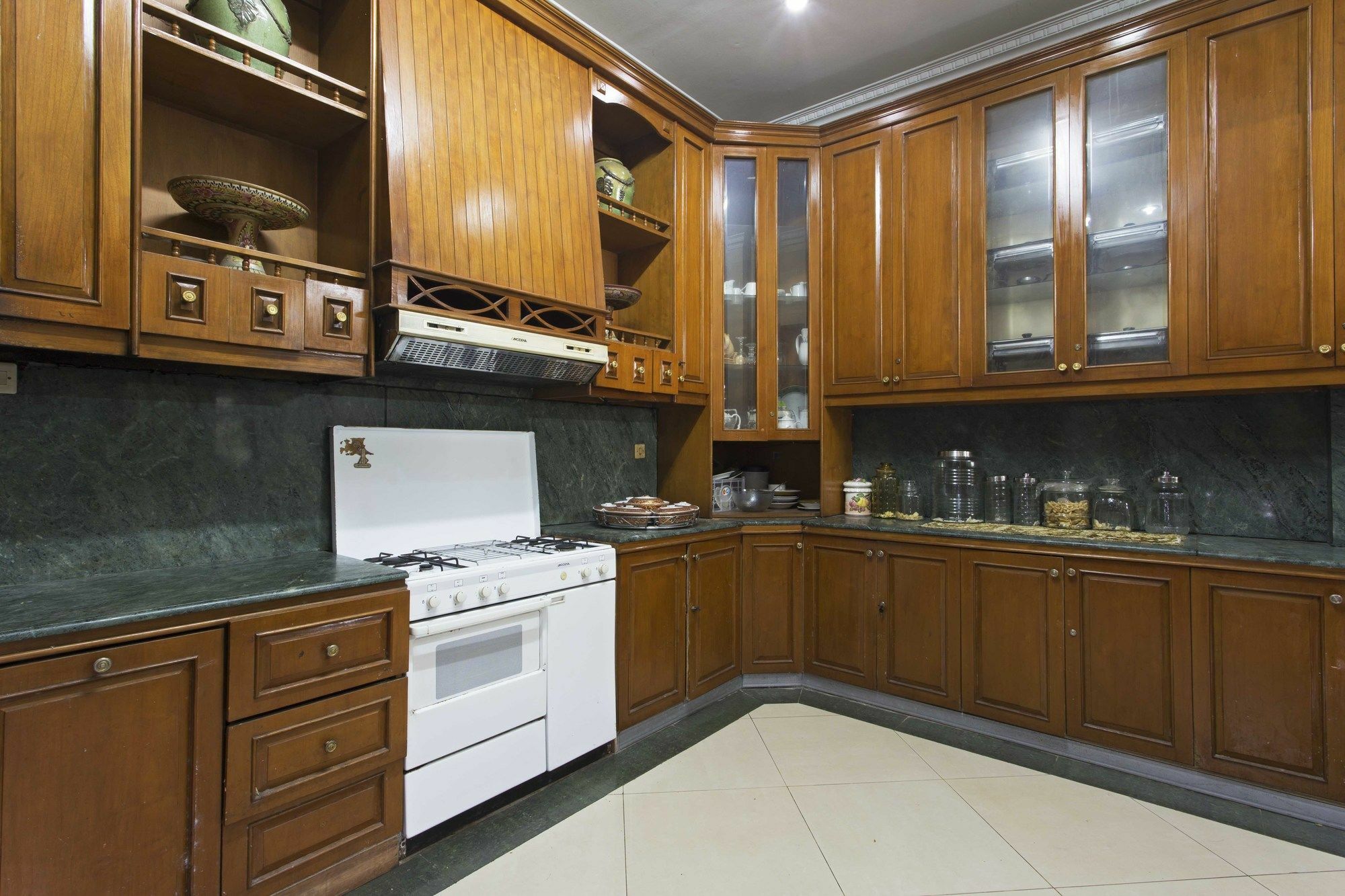 Reddoorz Plus Near Cibubur Junction Jacarta Exterior foto